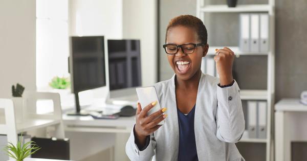 happy employee receiving recognition